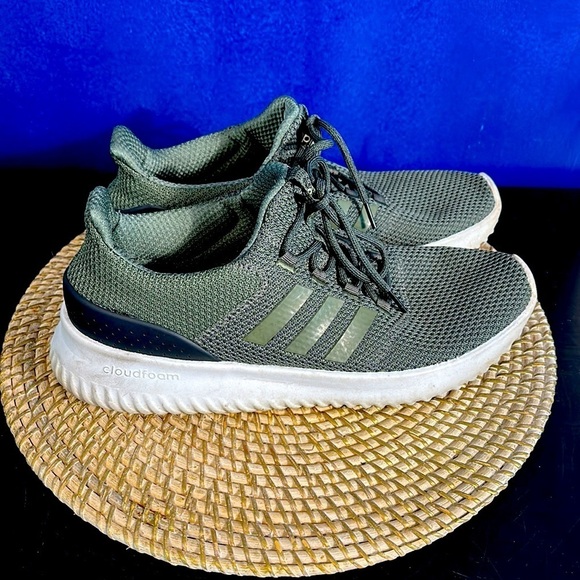 Men’s Green Adidas Cloudfoam Ultimate Running Shoe Size 12 - Picture 2 of 6